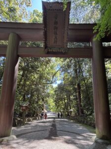 石上神宮の鳥居